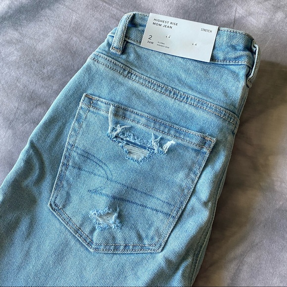 NWT AE Crossover Waist Mom Jeans 2 X-Long - Picture 4 of 10